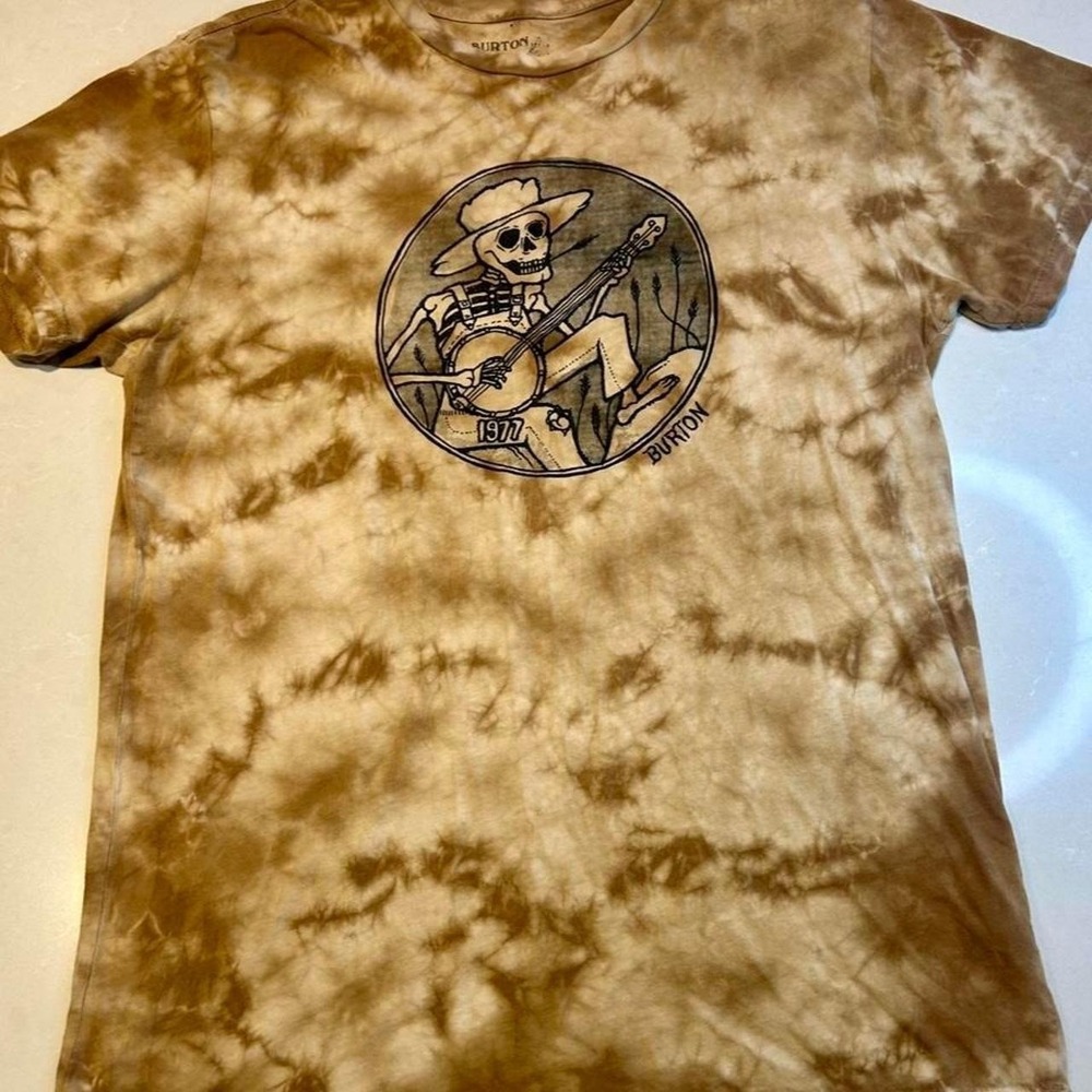Burton Mens Tie Dye Skeleton Banjo Graphic T-Shirt Brown Slim Fit Medium